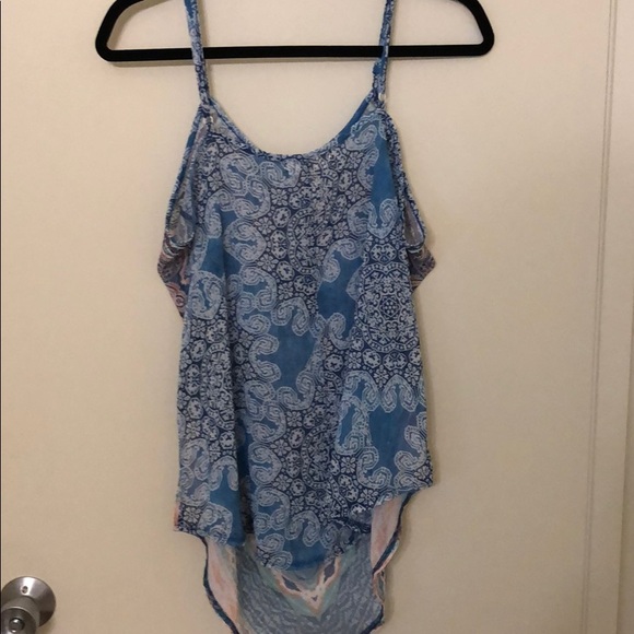 Woman’s Paisley Summer Top - Picture 2 of 2